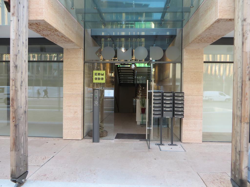 Komodo Short Apartahotel 2*