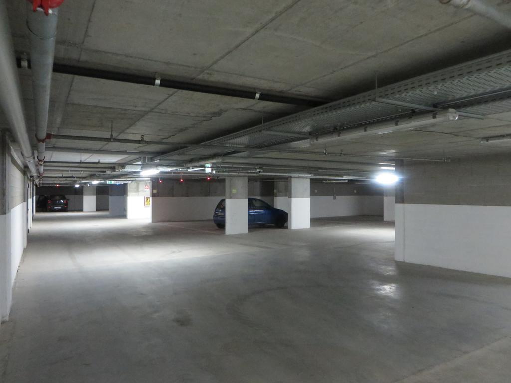 Komodo Short Stay Apartments Aparthotel Trento